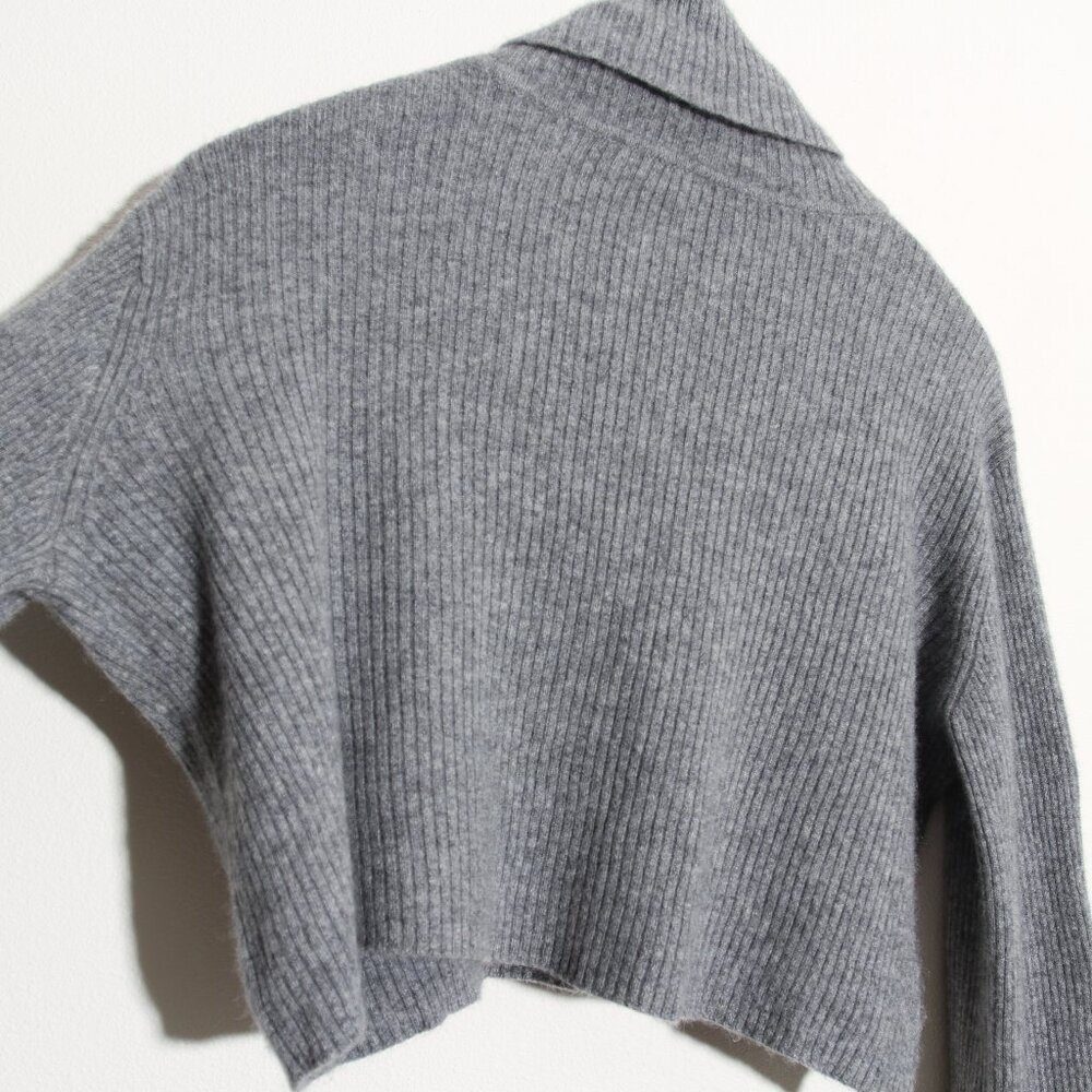 Reformation Luisa Cropped Ribbed Recycled Cashmere-Blend Turtleneck Sweater Gray - Picture 10 of 11